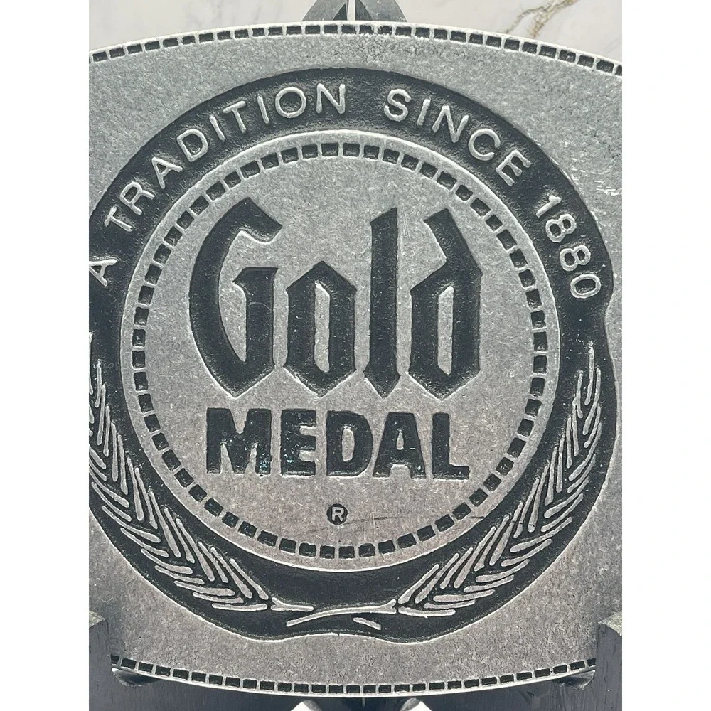 Gold Medal Flour Trivet Footed 6.75